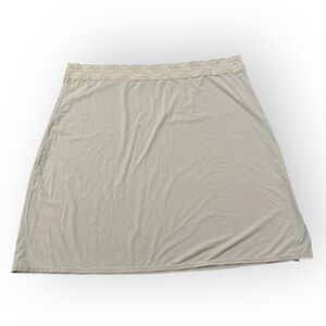 NWOT Jockey Cream Dress Slip- XL